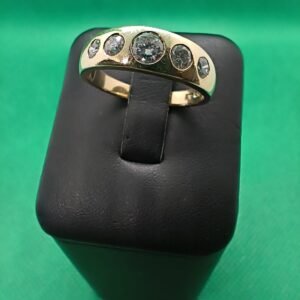 Inel din aur 18K cu diamante (0,74 ct) – eleganță premium